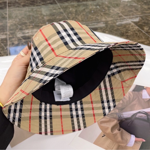 Burberry classic bucket hat main image 5